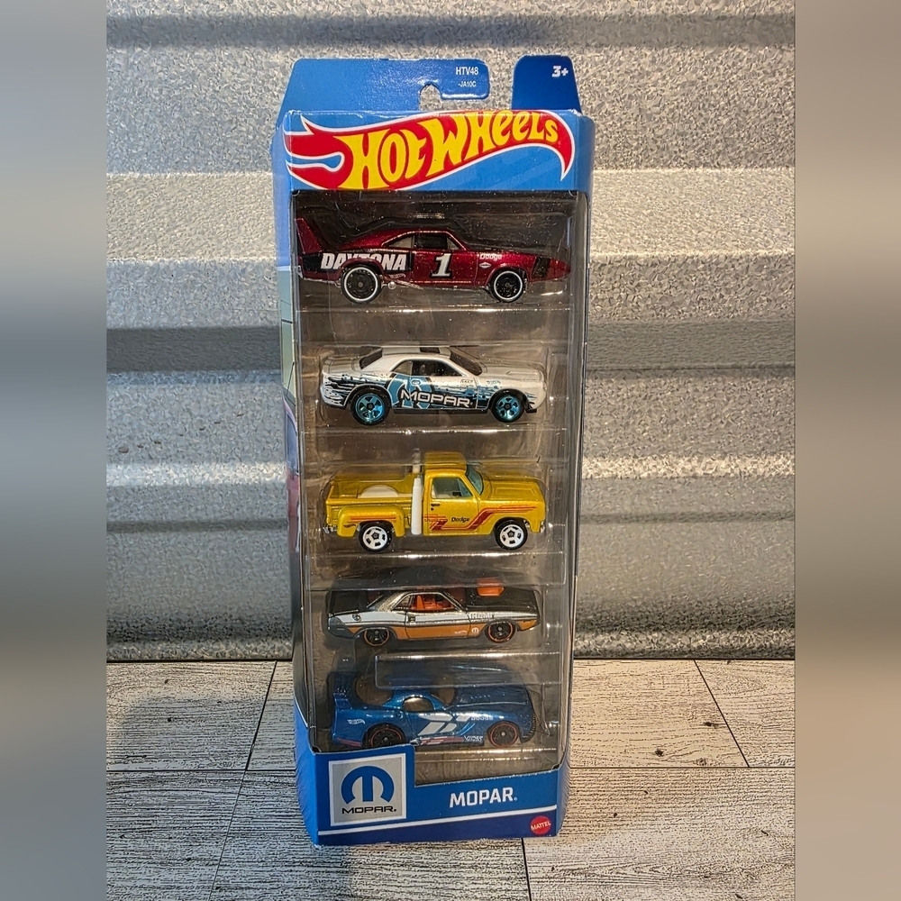 Hot Wheels Die-Cast Car Set - Multicolor